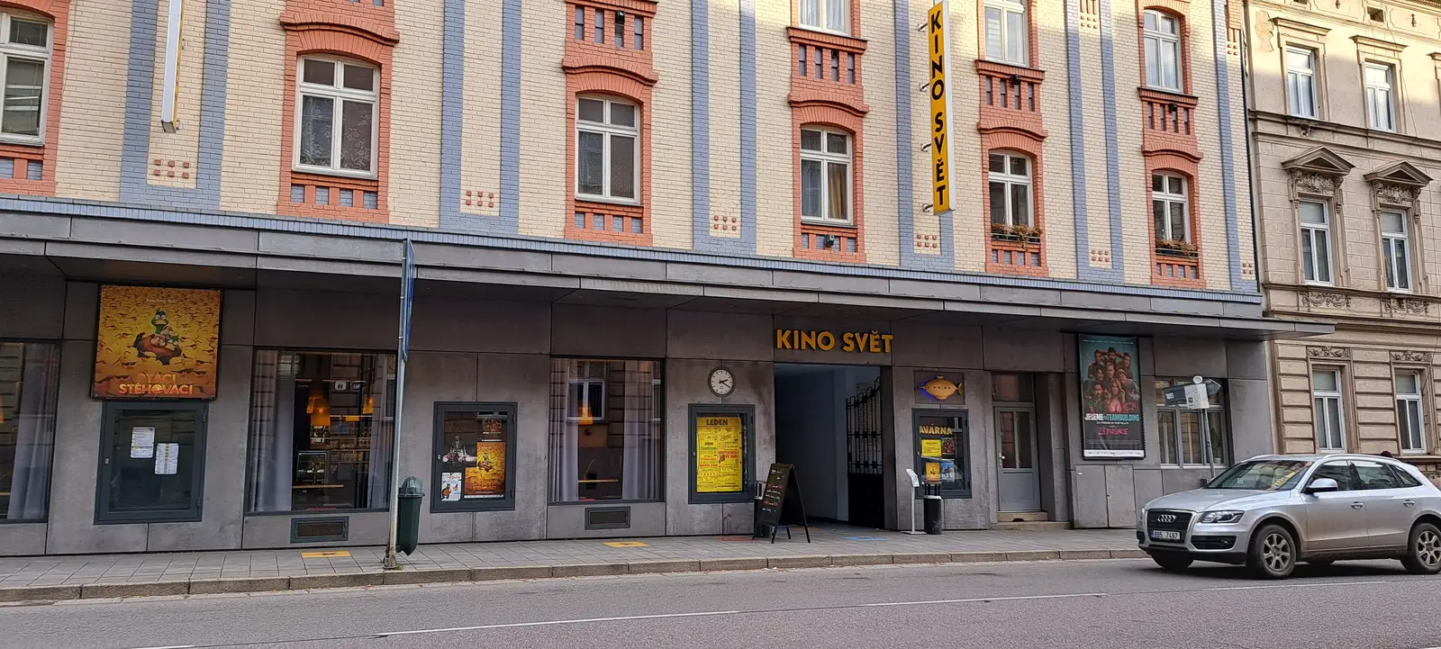 kino_vstup.png
